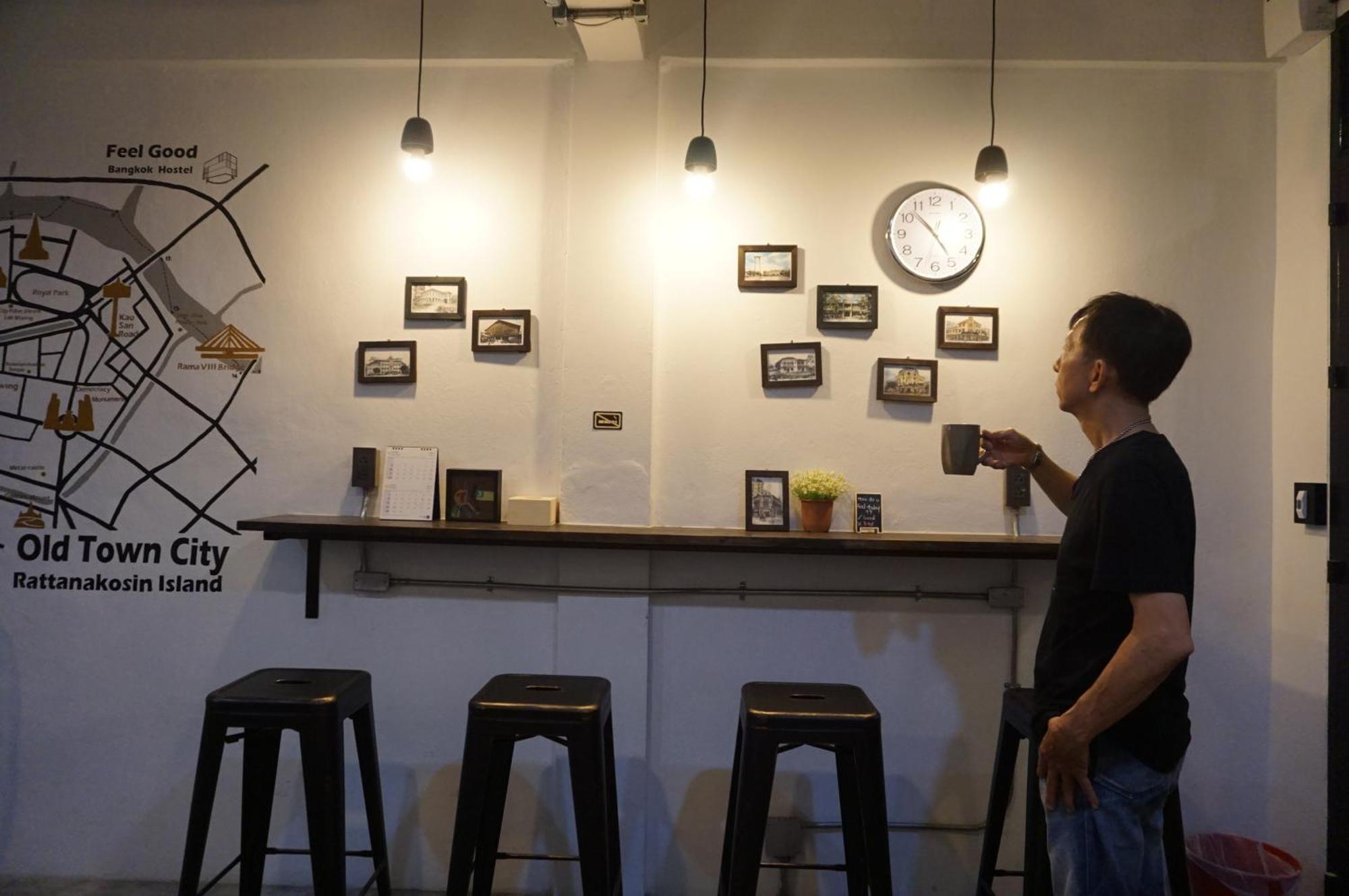 Feel Good Bangkok Hostel Bagian luar foto