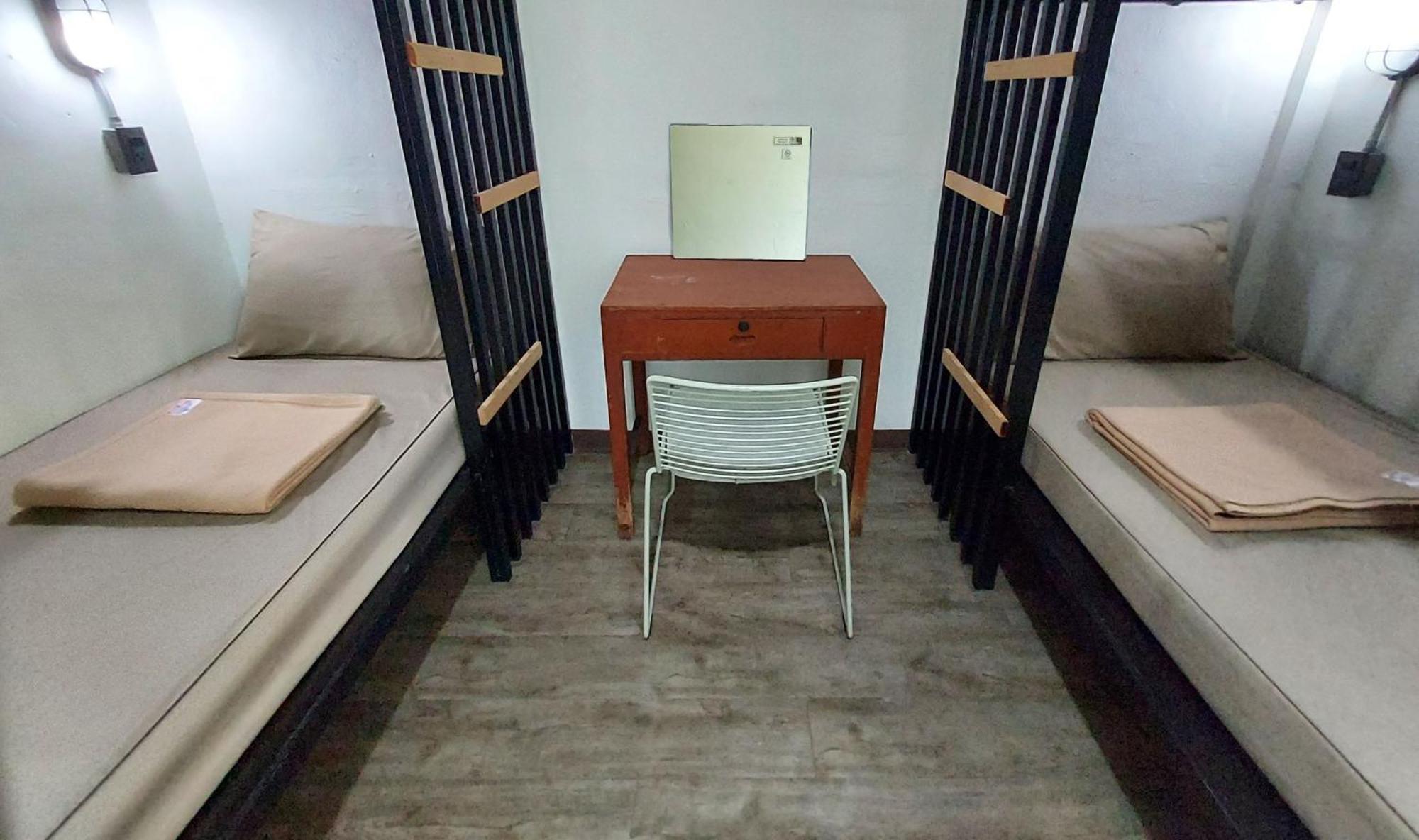 Feel Good Bangkok Hostel Bagian luar foto