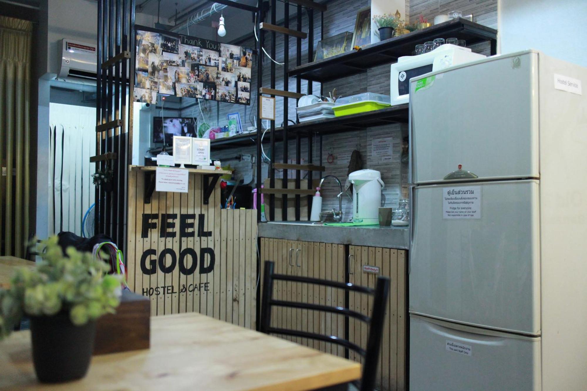 Feel Good Bangkok Hostel Bagian luar foto